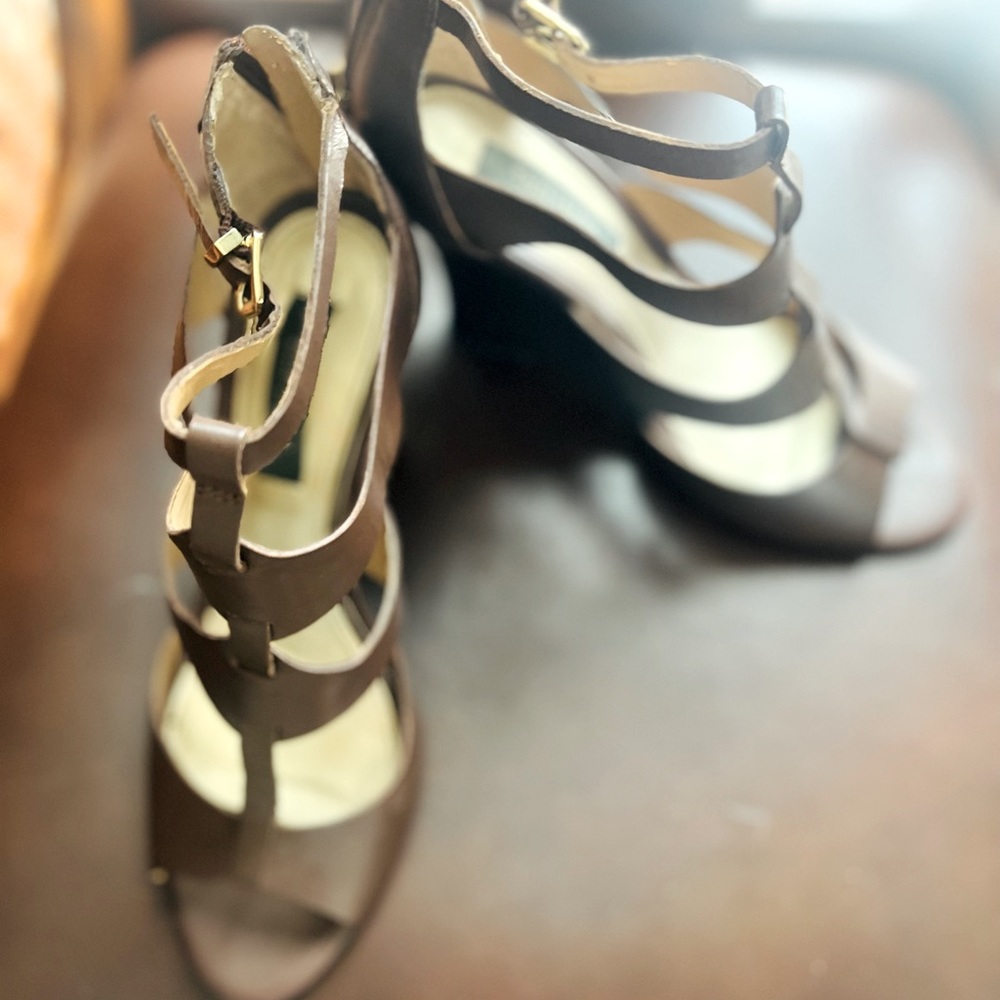 White House Black Market Brown Gladiator Wedges Size 7.5